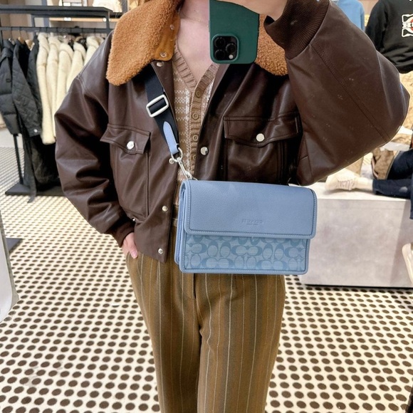 COACH Turner Flap Crossbody In Signature Chambray
Style No. CH828 - Picture 8 of 8